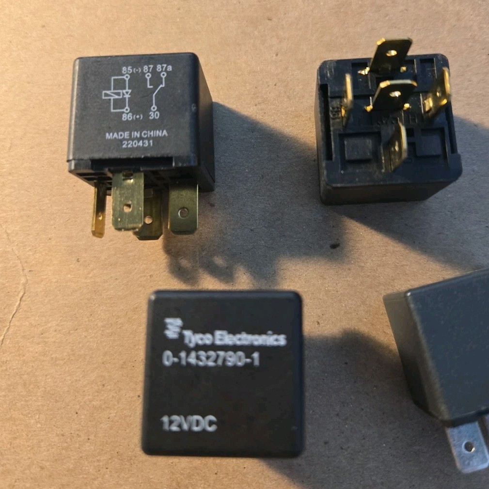 (4 Pcs) Tyco 0-1432790-1 General Purpose Relay, SPDT, 12 VDC 1432790-1