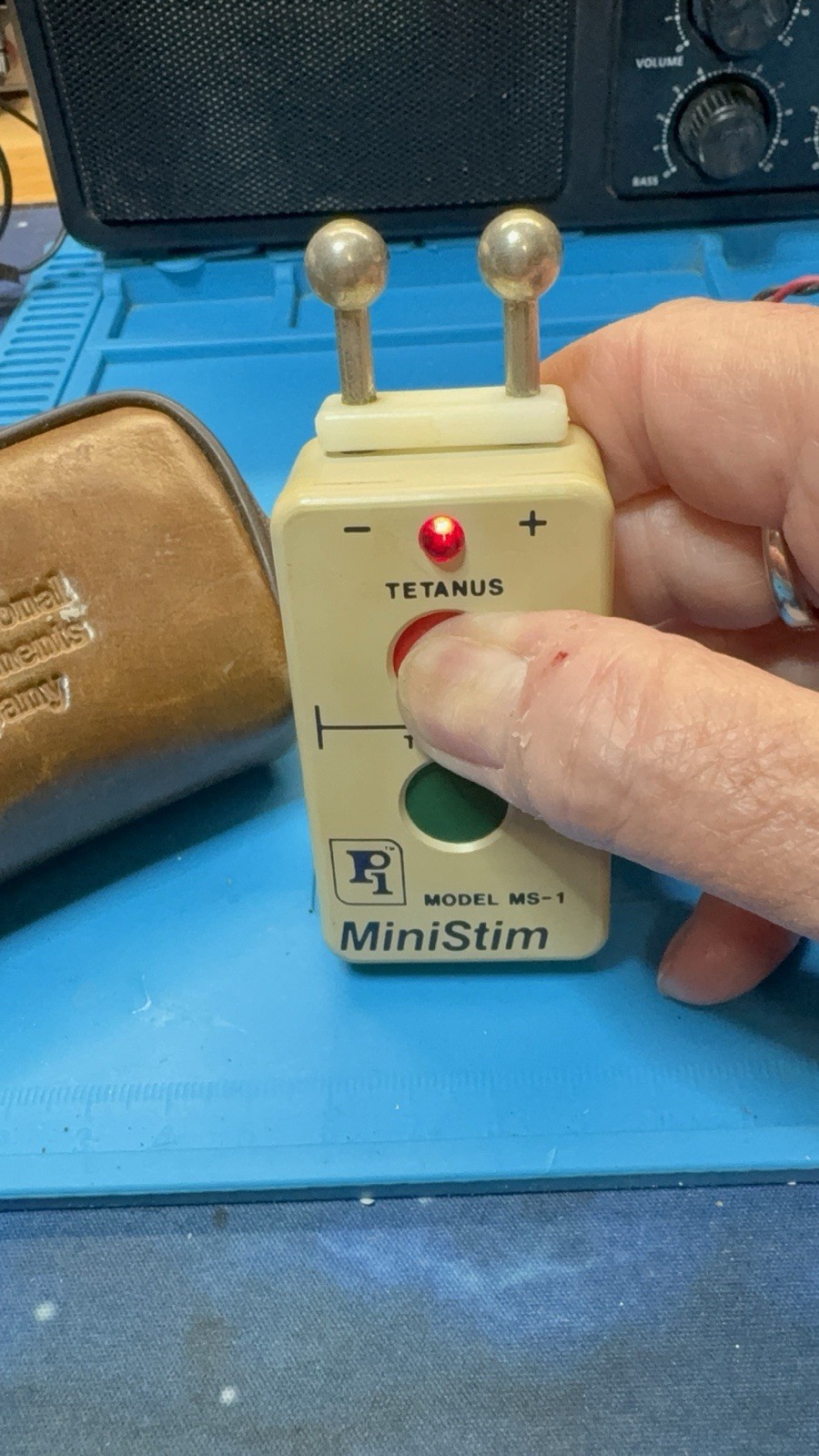 Life-Tech MiniStim MS-1 Handheld 1-Channel TENS Unit Physical Medicine Rehab