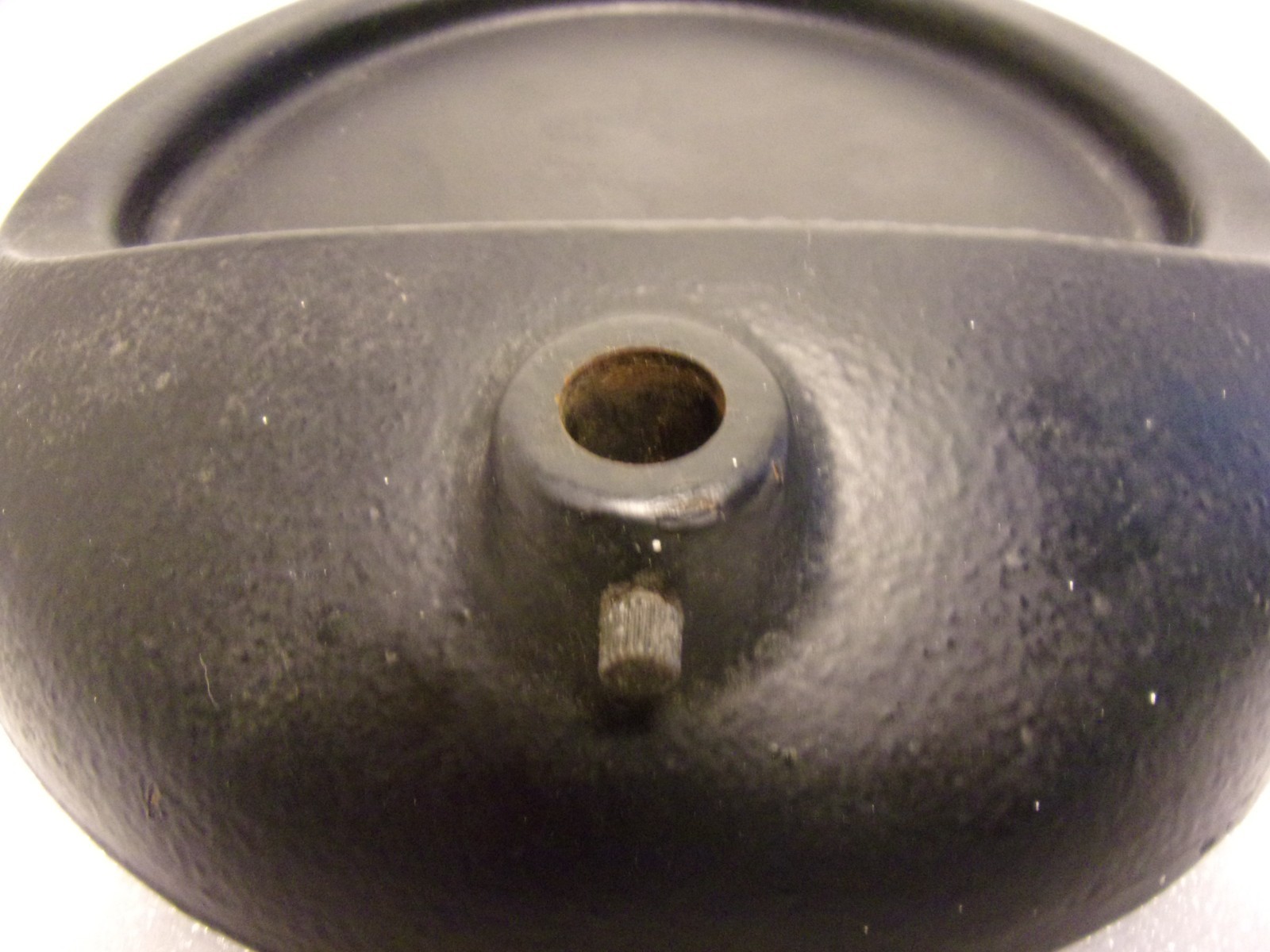 Heavy 7 lb. 10.9 oz. Black Cast Iron Weighted Base for Lamp 8.25″