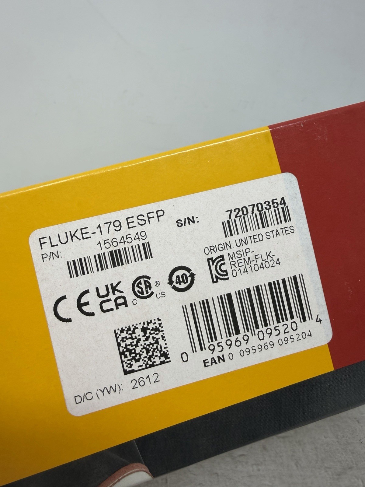 Fluke 179-ESFP True RMS Multimeter with Backlight and Temp, New in Box