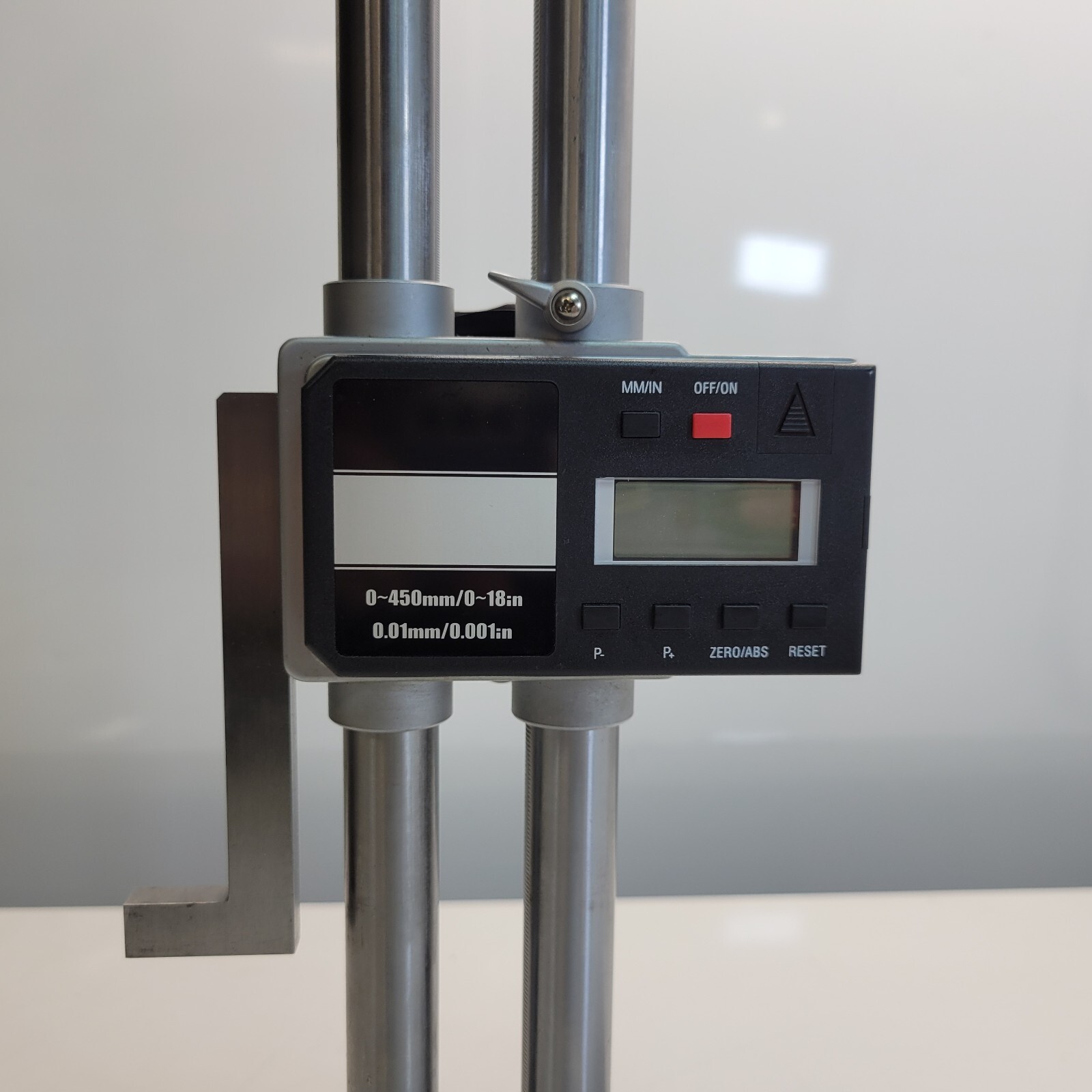 Electronic Height Gauge 0~450 mm/0~18 in Range 0.01 mm/0.001 in Accuracy