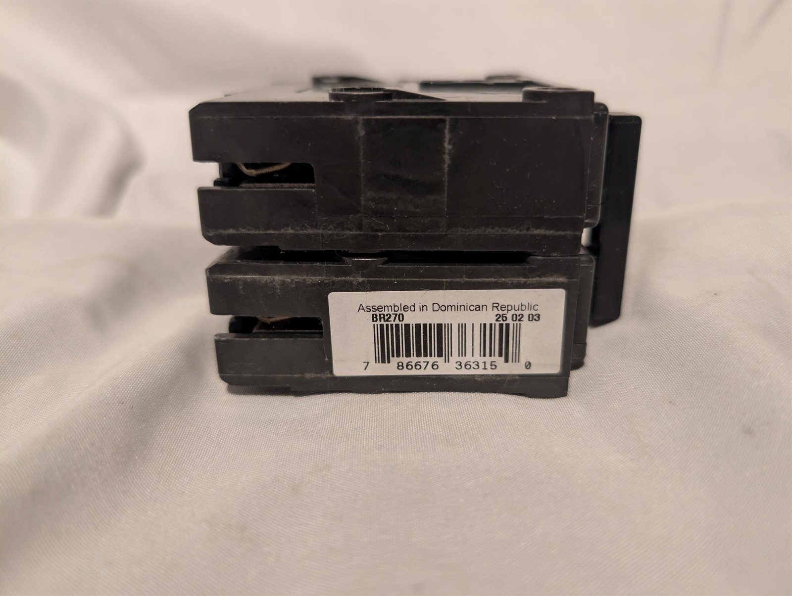 Eaton BR270 120/240V 70-Amps 2-Pole Plug-In Magnetic Circuit Breaker