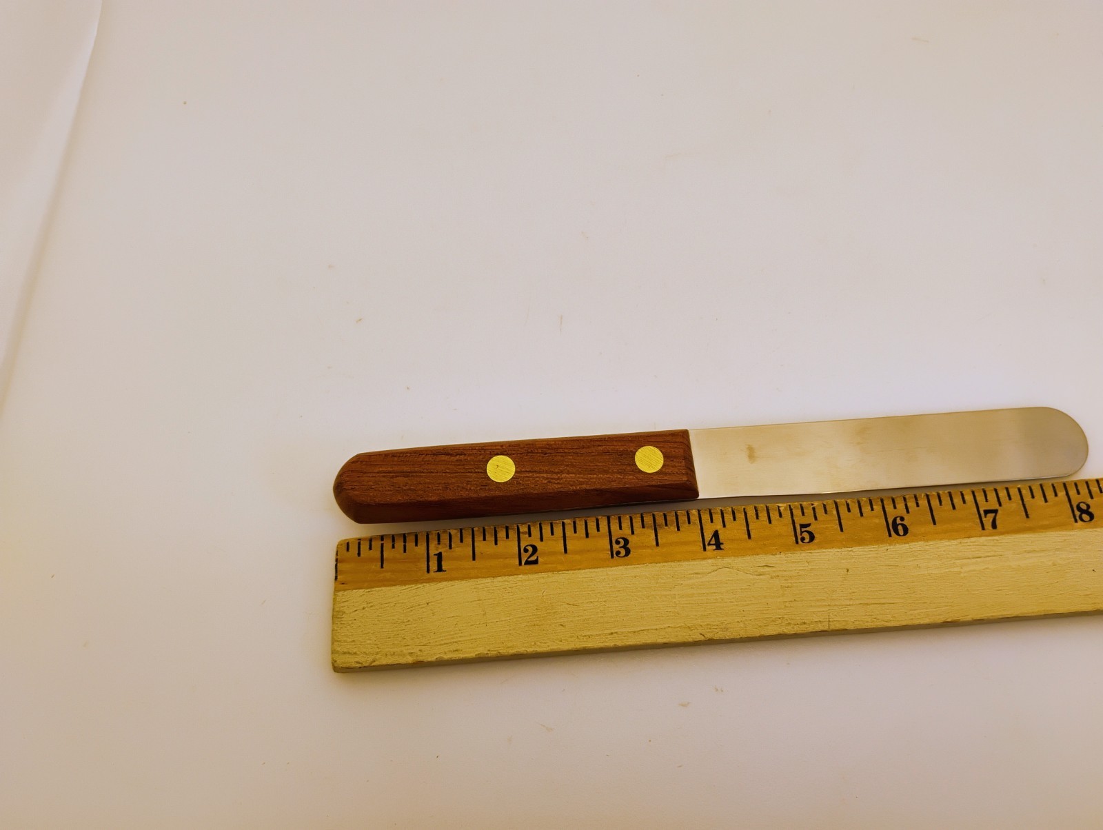USA Dental Spatula 4R Stainless Wood Handle 4.5″X7/8 Stiff Blade Brass Rivets