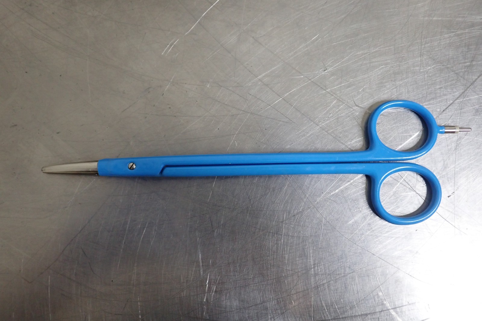 ASSI ASSI.BPS18233 Bipolar Scissors 18 cm Curved w/ Cord & V. Mueller Case