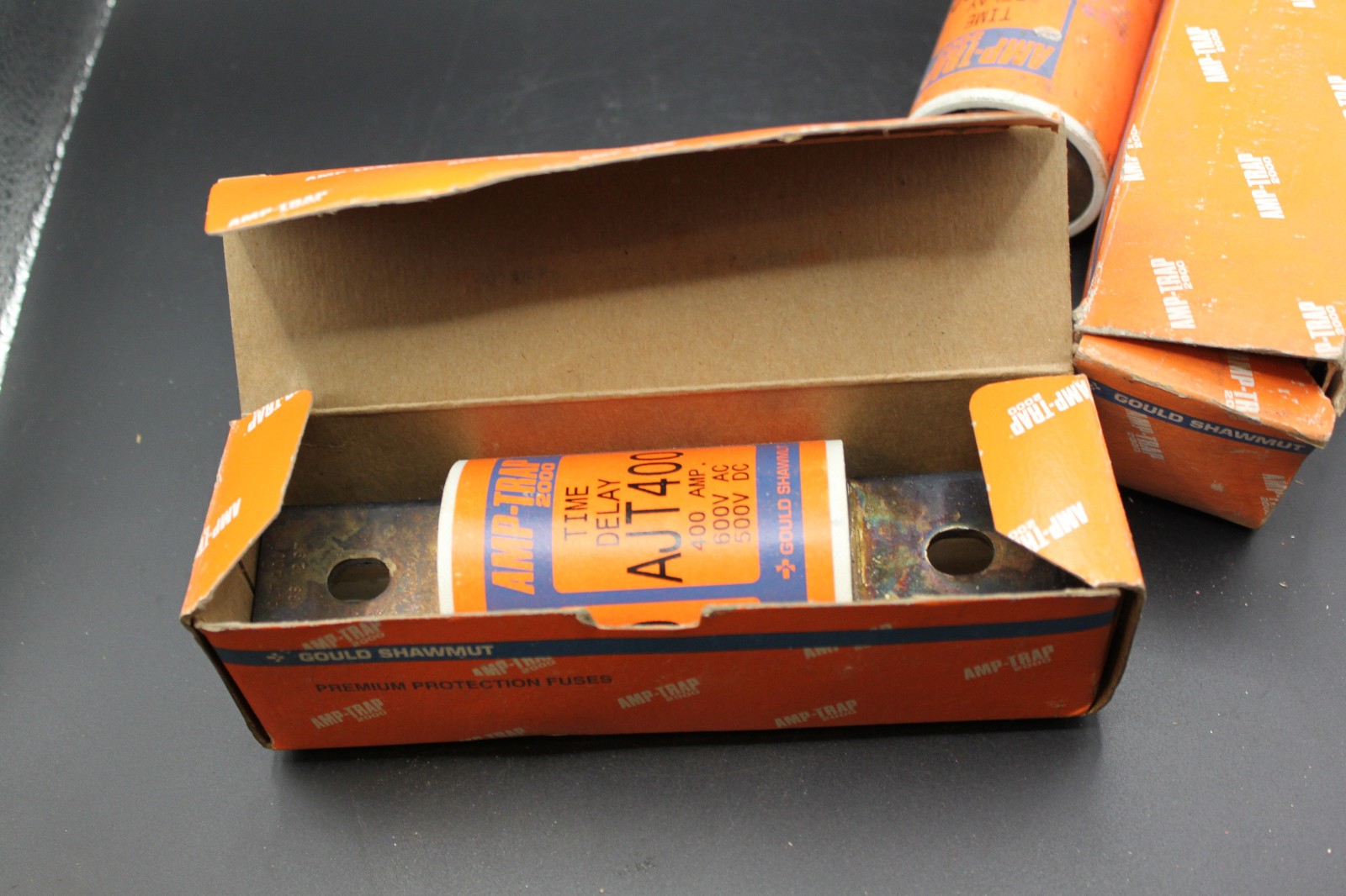 Lot of 3 Gould Shawmut AJT400 400A Class J Time Delay Fuses NOS 2 Boxed