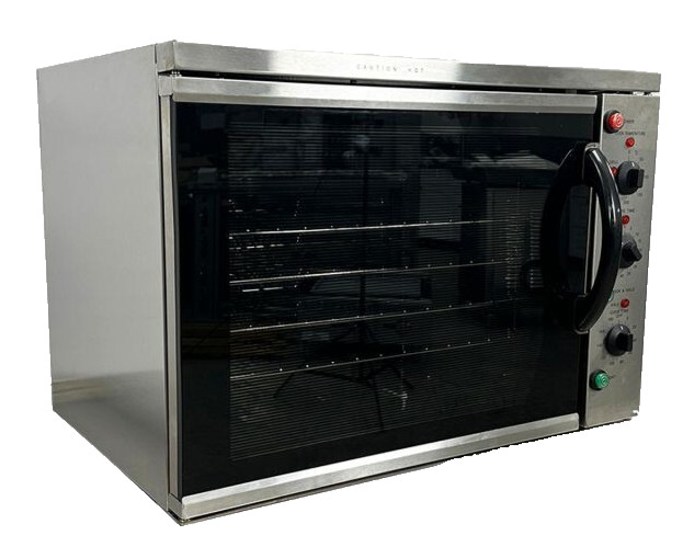 NEW 4 Shelf Smart Convection Oven w Cook and Hold 2.85KW 208/240 60Hz 1PH NSF