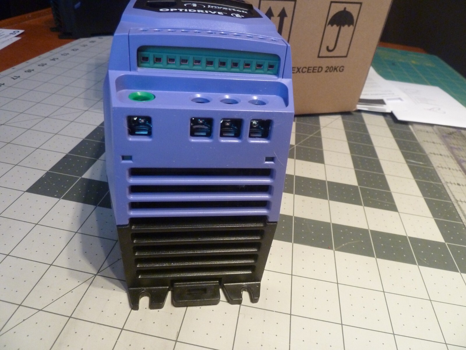 Invertek Optidrive E3 ODE-3-120023-3012 Variable Frequency Drive IP20 / UL Open