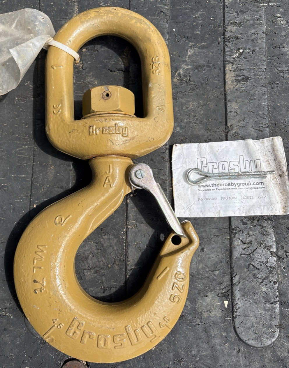 CROSBY 7-TON SWIVEL HOOK 0088500