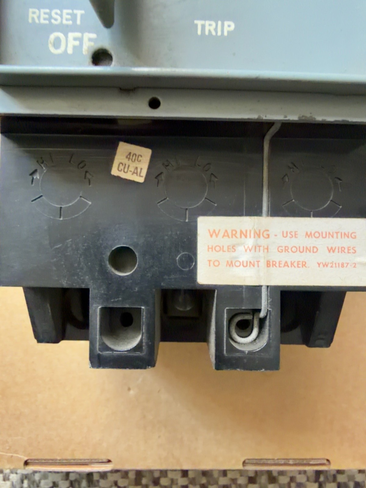 FPE NF631100R 100A 3 Pole 600VAC Circuit Breaker Federal Pacific NF