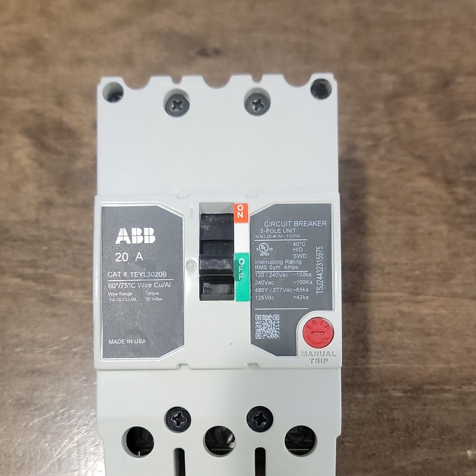 ABB TEYL3020B 20A 3-Pole AC Circuit Breaker 201-250V Manual Trip