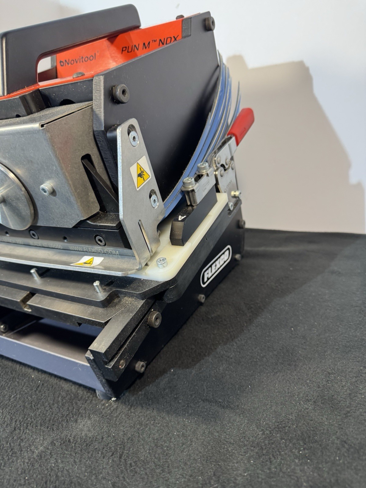 Flexco Novitool – PUN-M-NDX-200MM Mobile Finger Punch Flexco – 09663