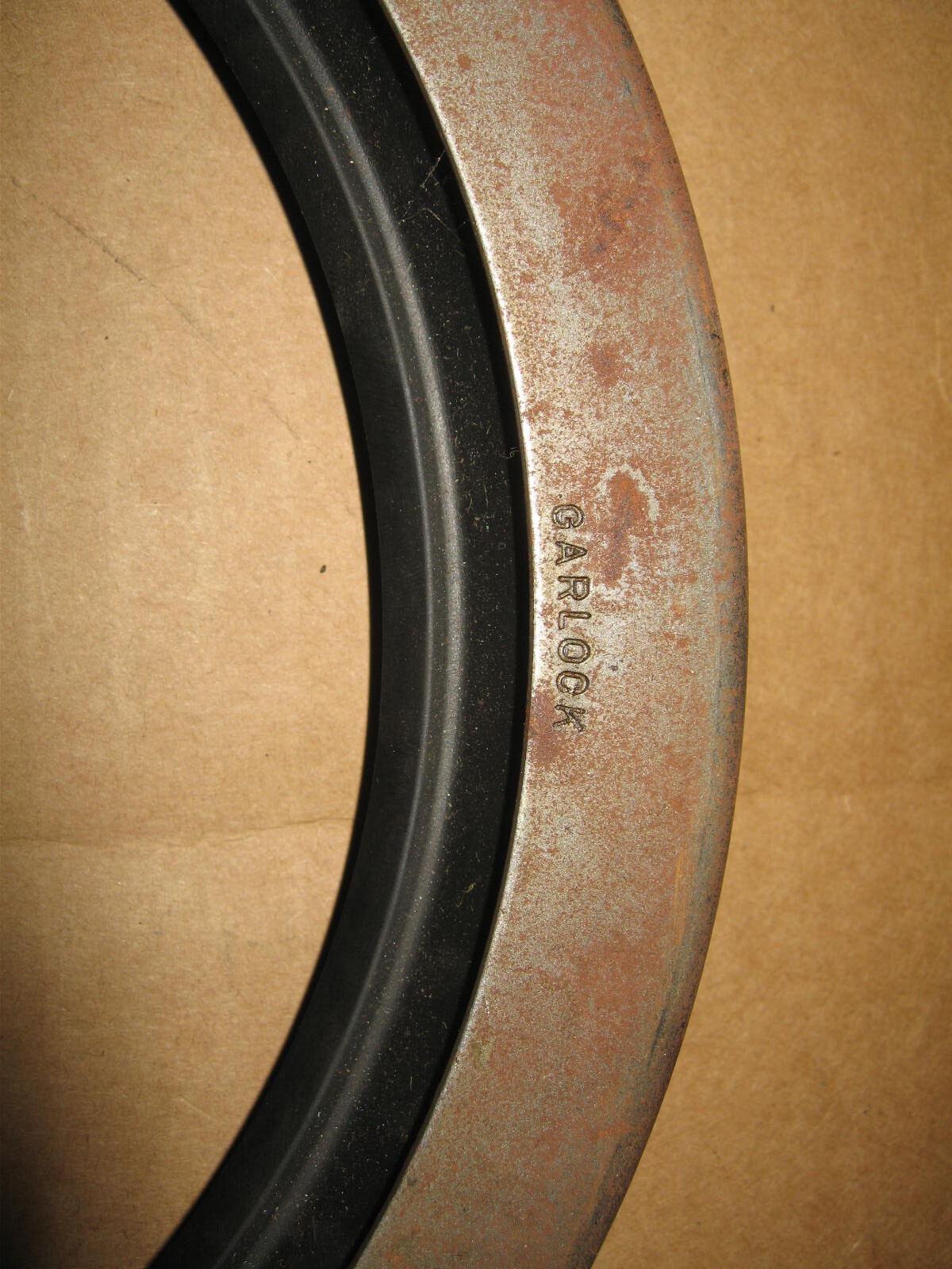 Garlock Klozure 53X3602 Nitrile Oil Seal, Solid, 8.250″ ID, 9.500″ OD, 0.625″ W
