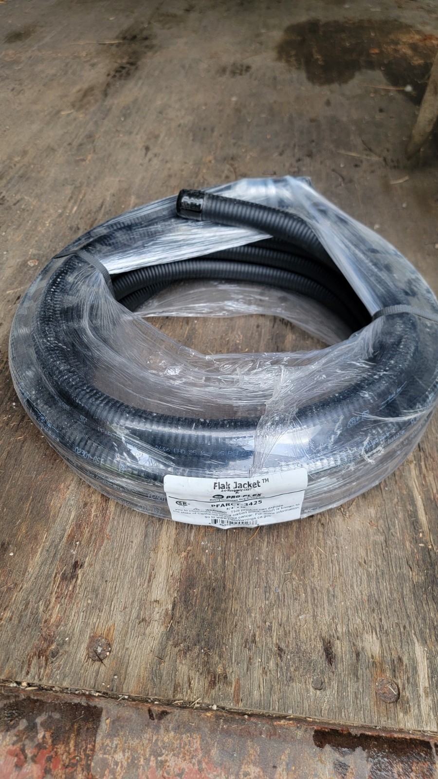 ProFlex CSST Gas Pipe Black (w/ Arc-Resistant Jacket) 1/2″ X 25′