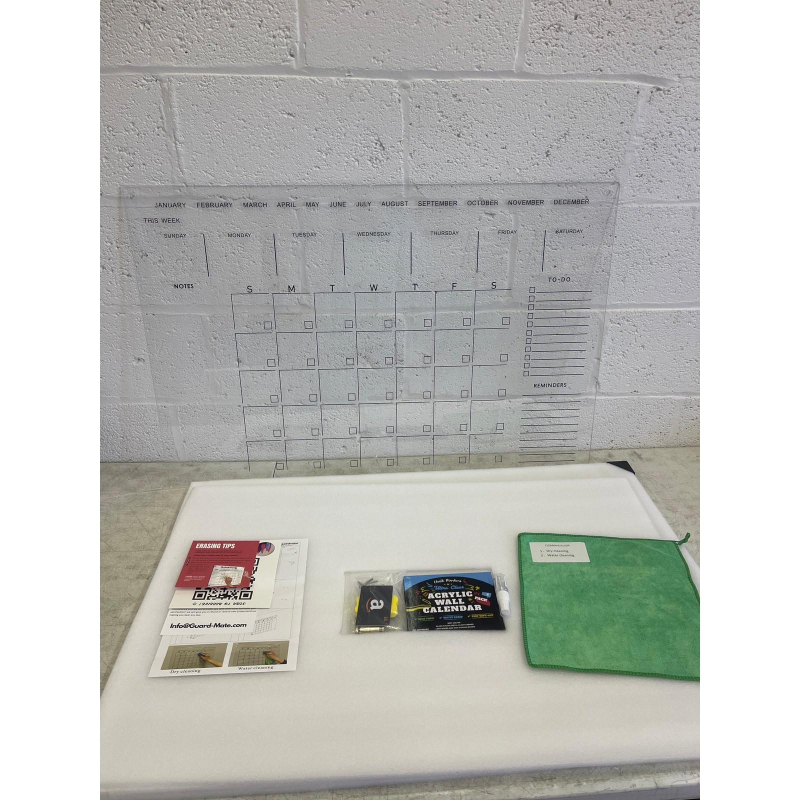 36″ x 24″ MONTH Calendar w Notes Dry-Erase Board Wall-Mount with Markers