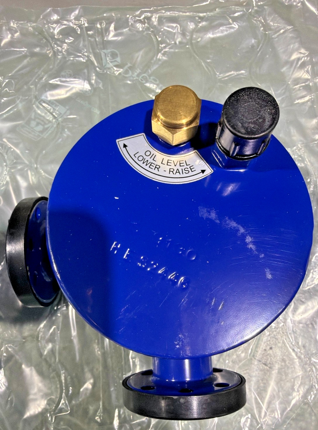 Henry S-9130 Oil Level Regulator 3/8″ SAE Flare 450 PSI Refrigeration OEM