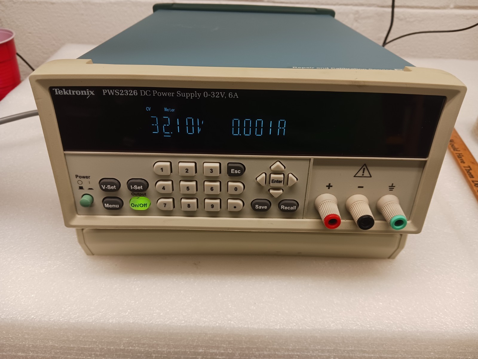 Tektronix PWS2326 DC Power Supply 0-32V 0-6A Bench Lab Supply Tested