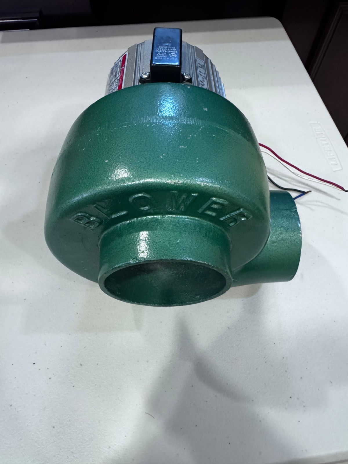 Young Chang Industrial Co. Single-Phase Capacitor Induction Motor 220V 1700 RPM