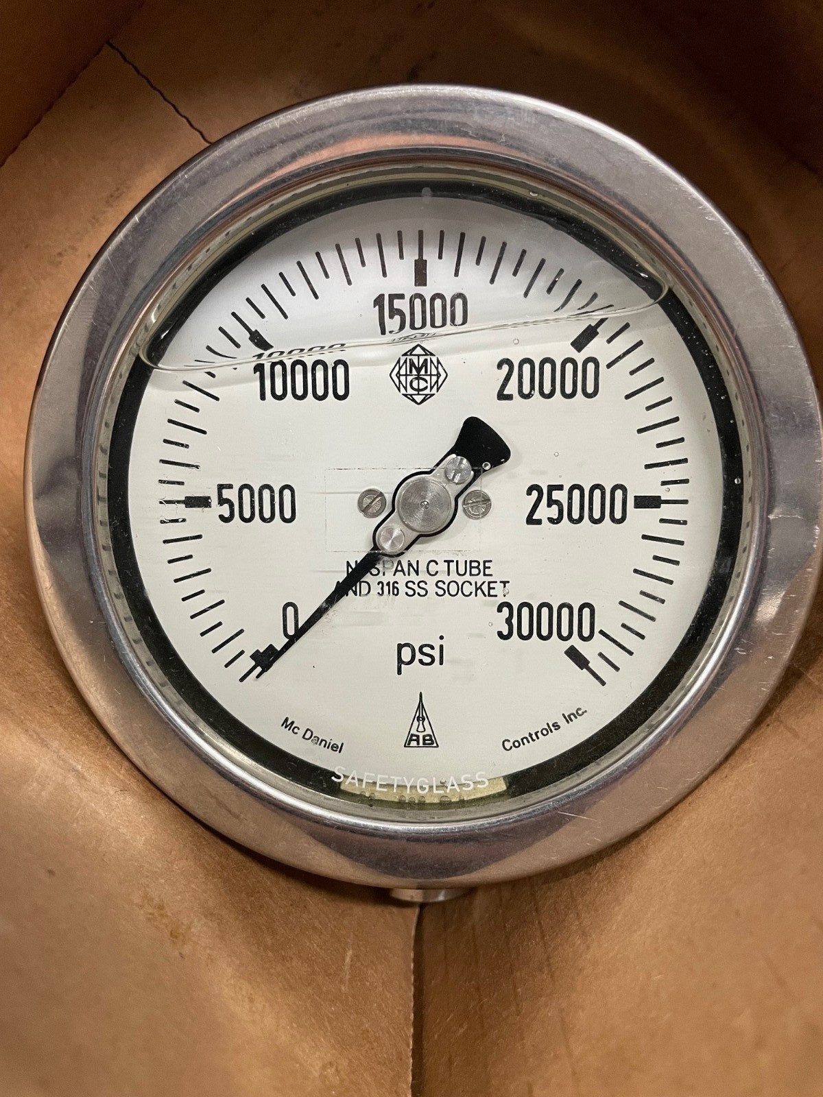 McDaniel Controls Pressure Gauge, 0-30,000 Psi, 316SS