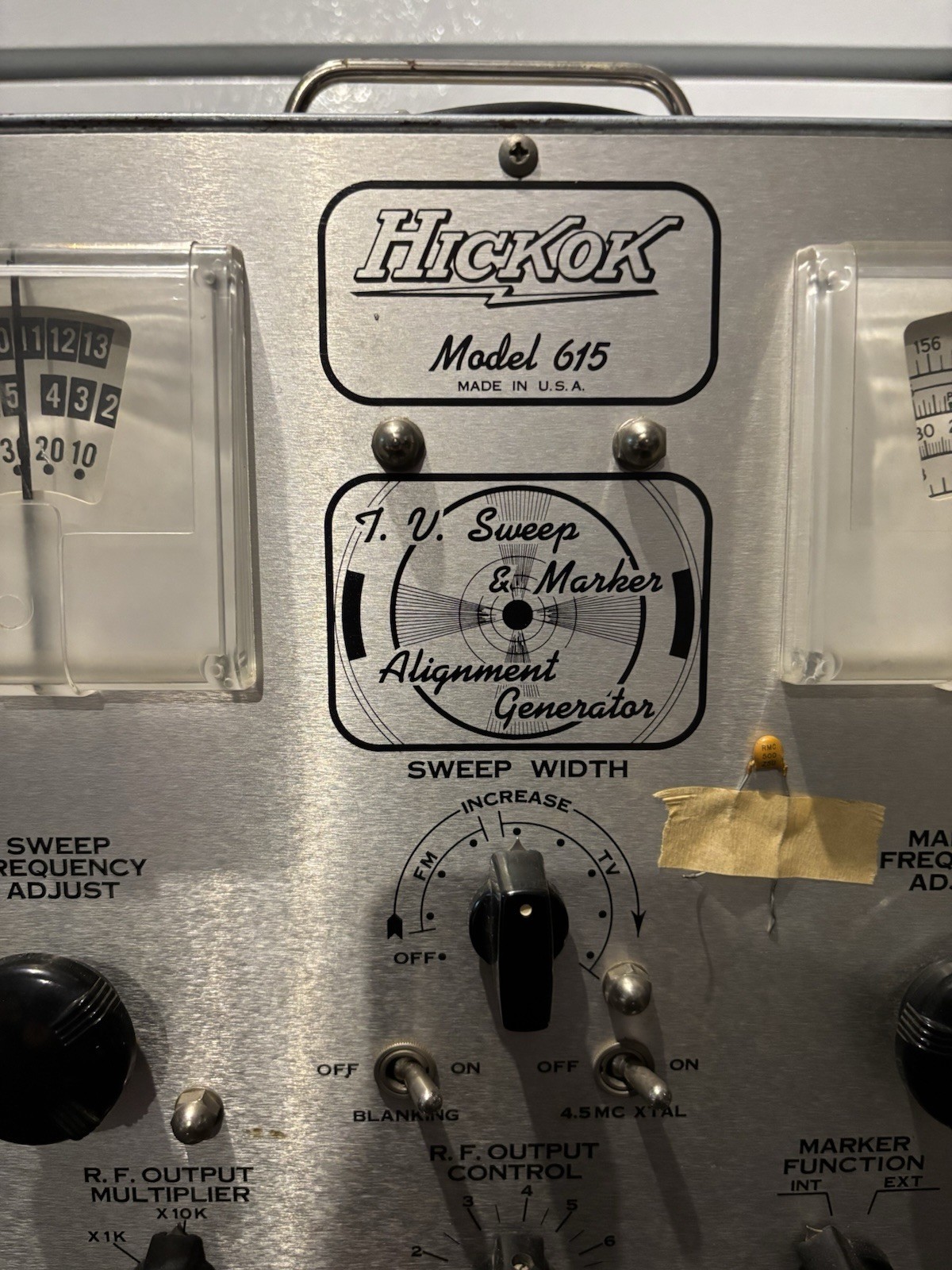 Hickok Model 615 TV Sweep & Marker Alignment Generator Serial 155-12598 Untested