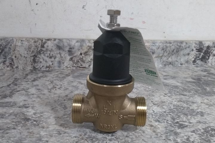 Zurn Wilkins 34-NR3XLDUPEX 3/4 In Inlet/Outlet Water Pressure Reducing Valve