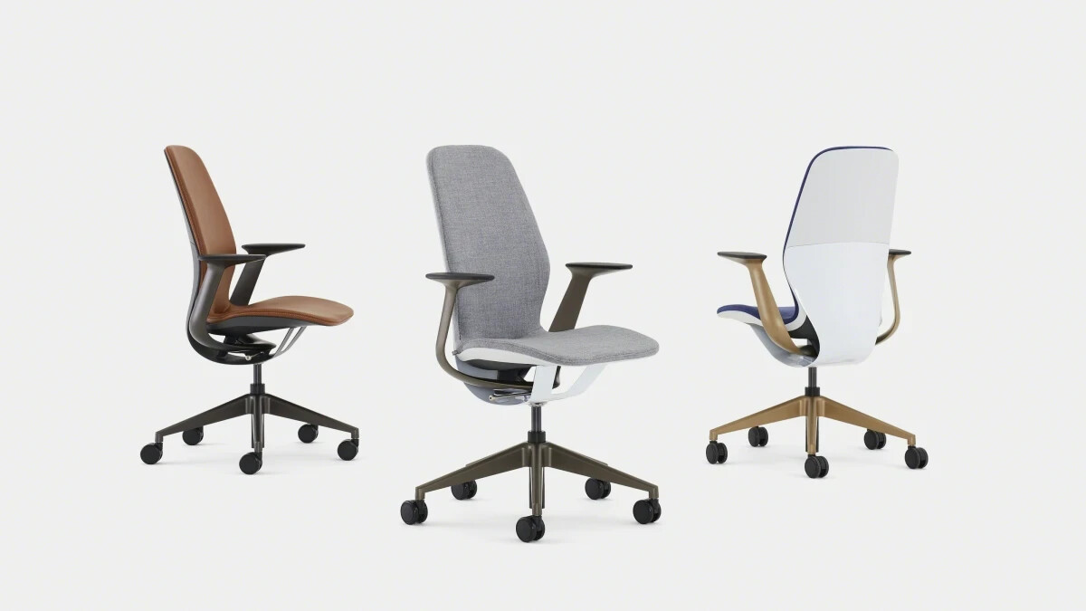 SILQ by Steelcase -open box (leap) Black fabric INK