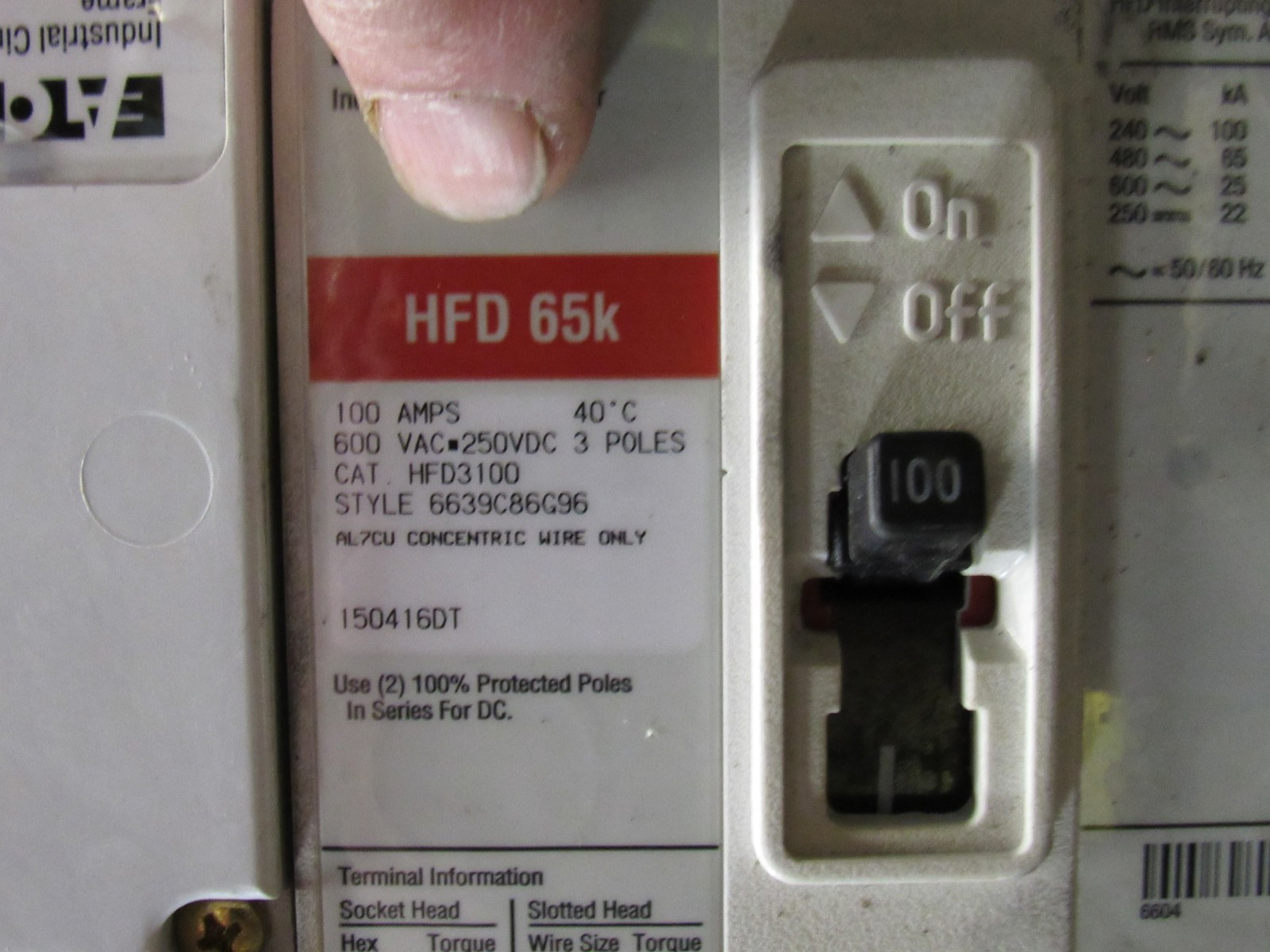 Eaton Pow-R-Line SCS0552159 Switch Gear Board 480/277V 3Ph W/ 2500 A Amp Main