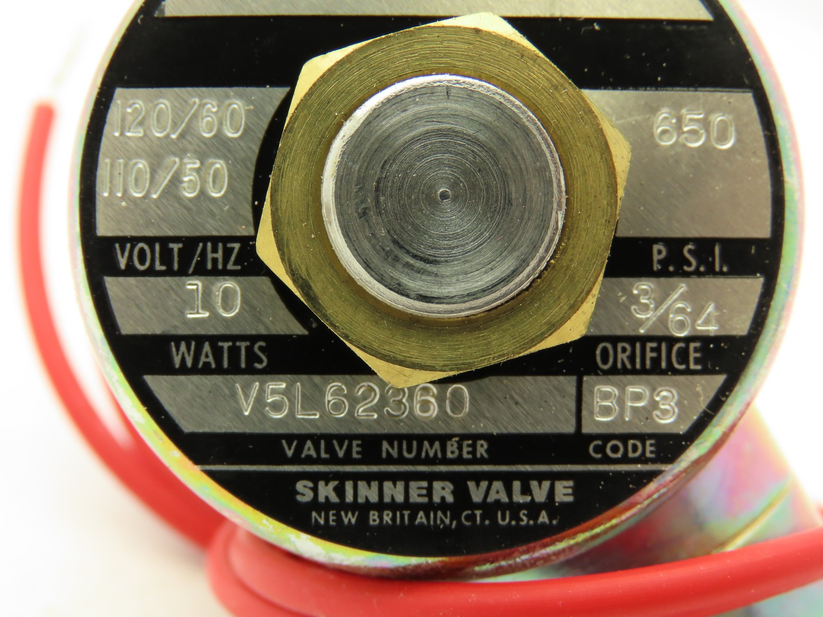 Honeywell Skinner V5L62360 Solenoid Valve 2-Way (NC) 120V 650 PSI 1/4″ NPT V5