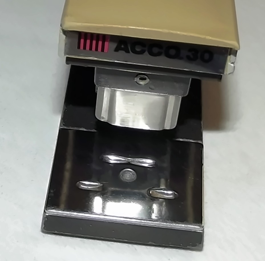 VINTAGE SEABOARD COAST LINE SCL RAILROAD STAPLER ACCO 30 HEAVY DUTY