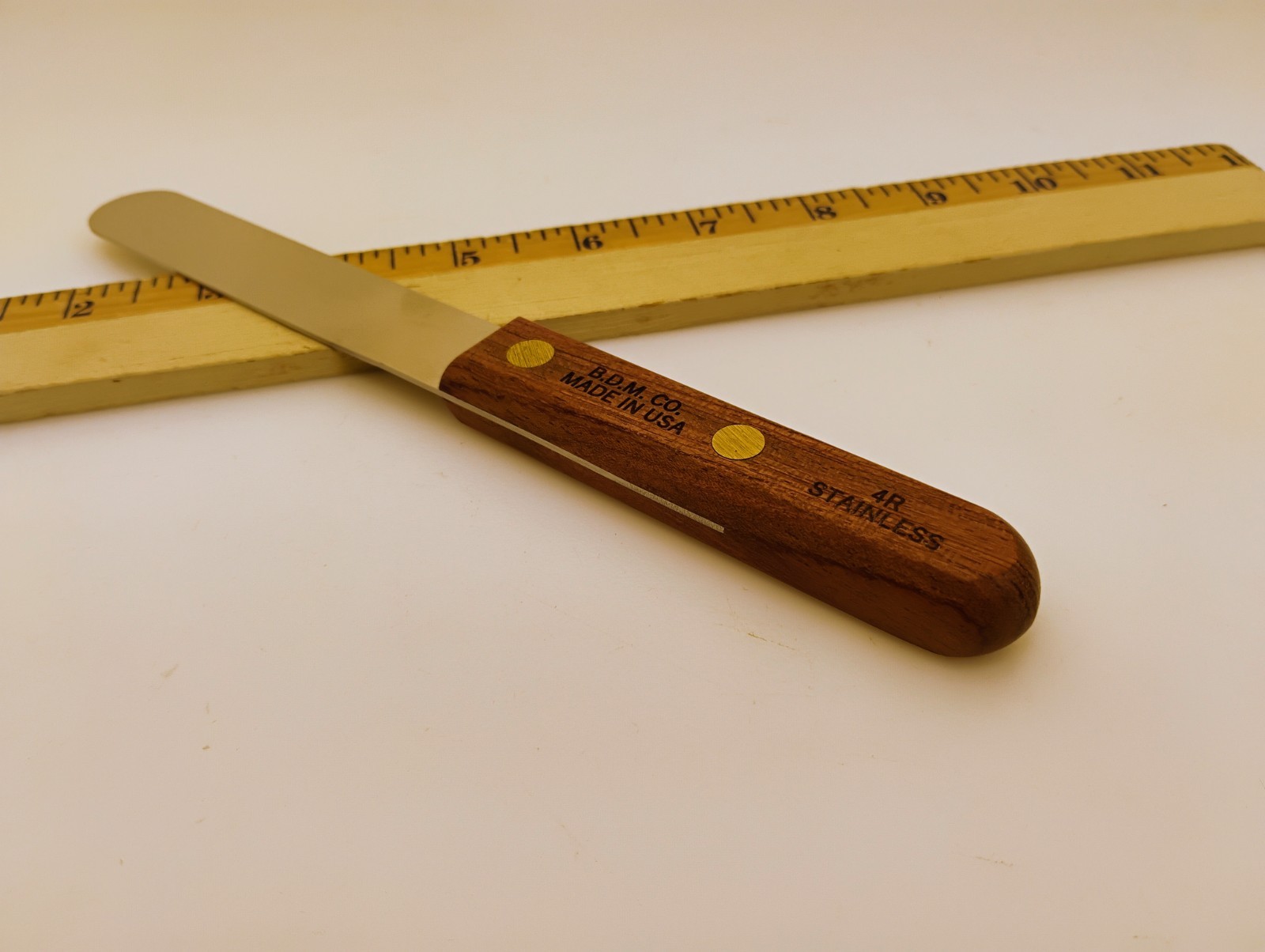 USA Dental Spatula 4R Stainless Wood Handle 4.5″X7/8 Stiff Blade Brass Rivets