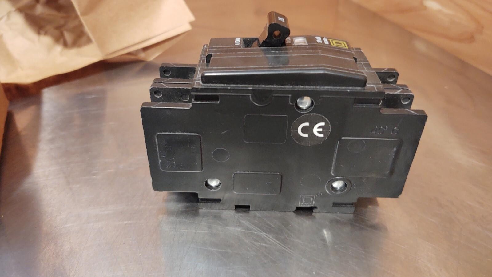 Lennox 72K07 Circuit Breaker 2 Pole 35A 120/240V Common Trip