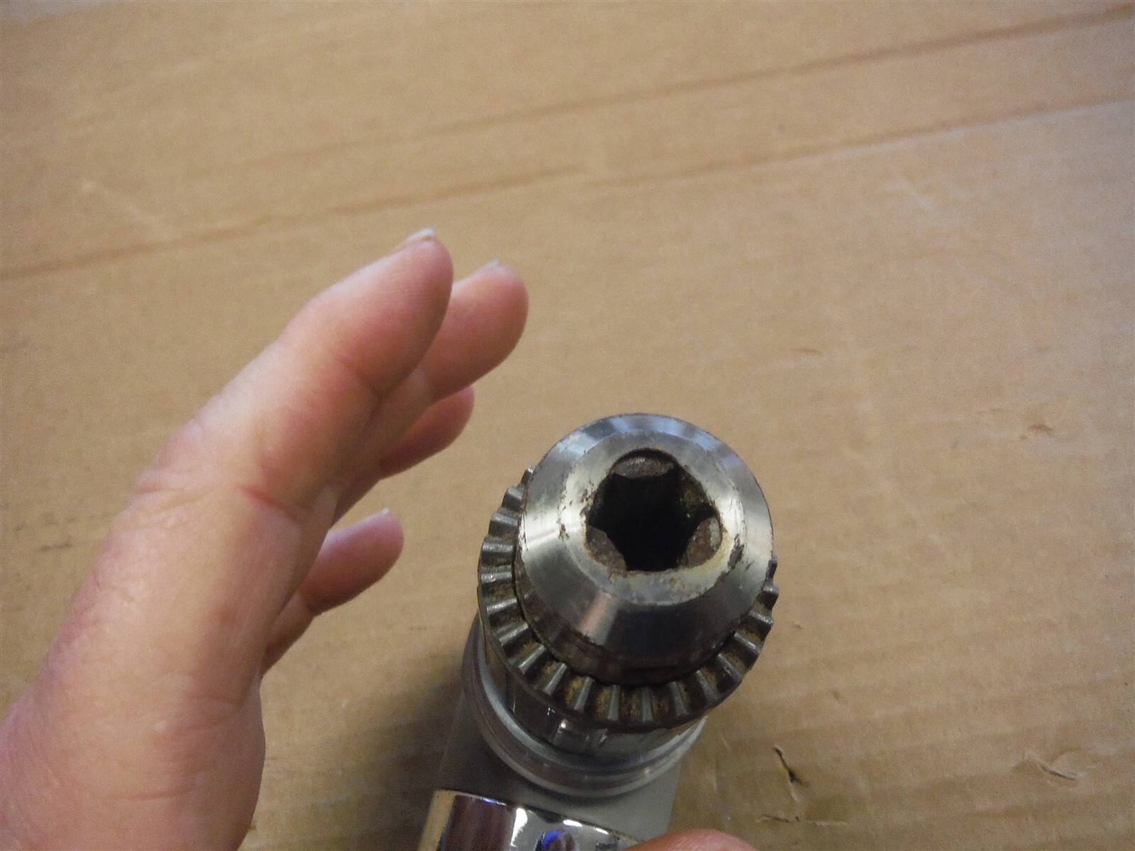 Milwaukee 1107-1 right angle 1/2″ drill with new chuck key Runs great *FC10