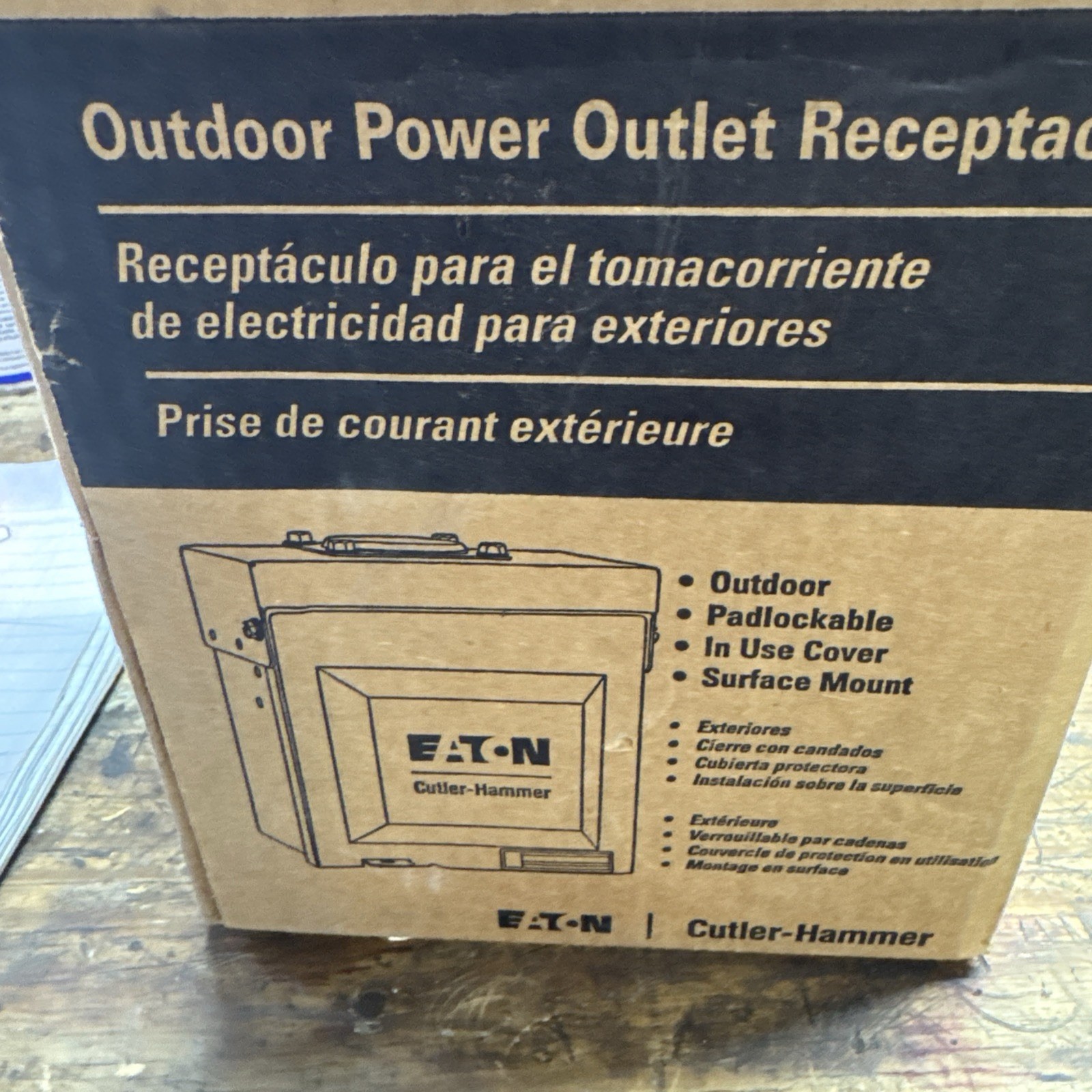 Eaton 30 Amp RV Power Outlet Box TT-30R Receptacle 3 Prong