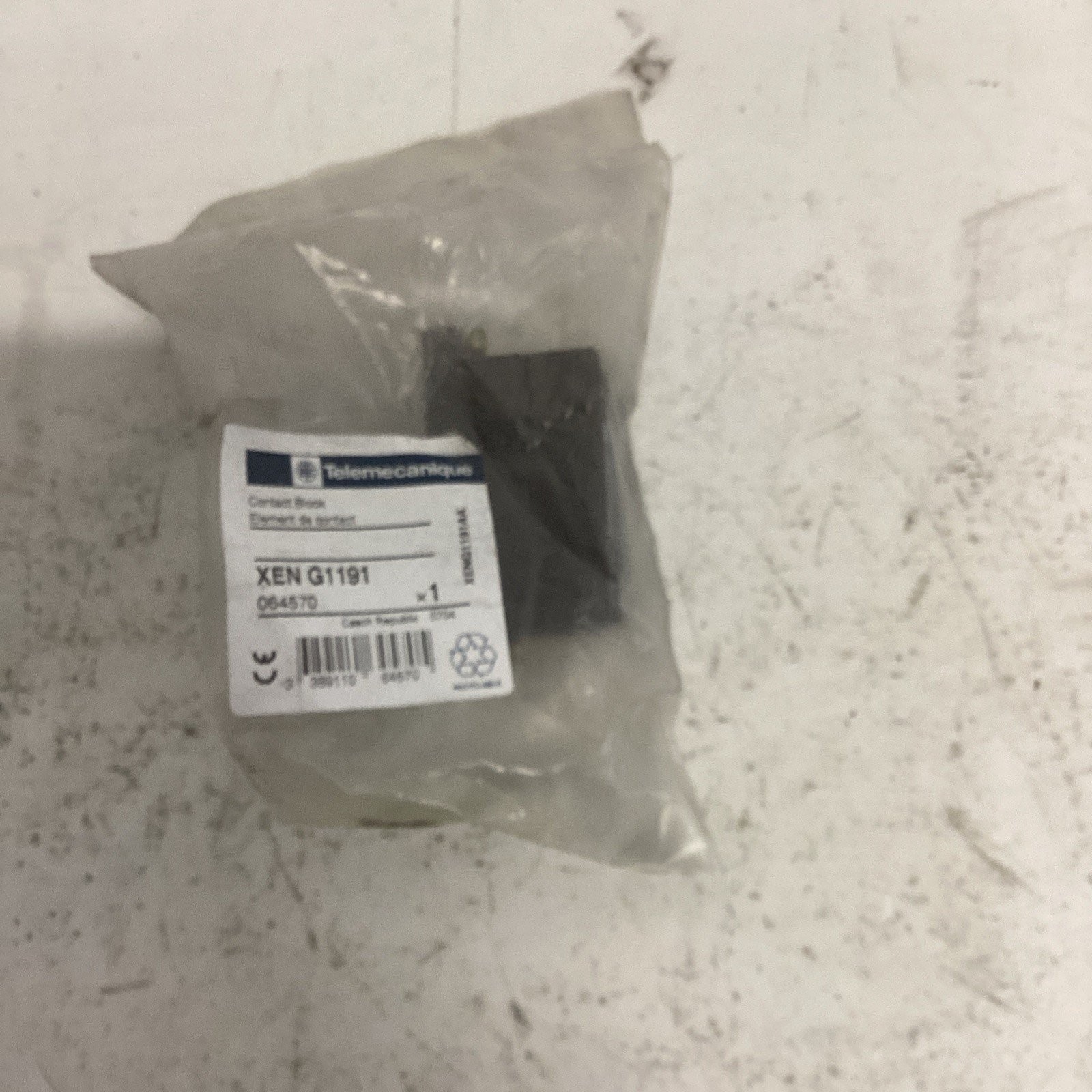 XEN-G1191 Pendant 2-Speed Contact Crane Hoist Switch XENG1191 lot of 4 I-592