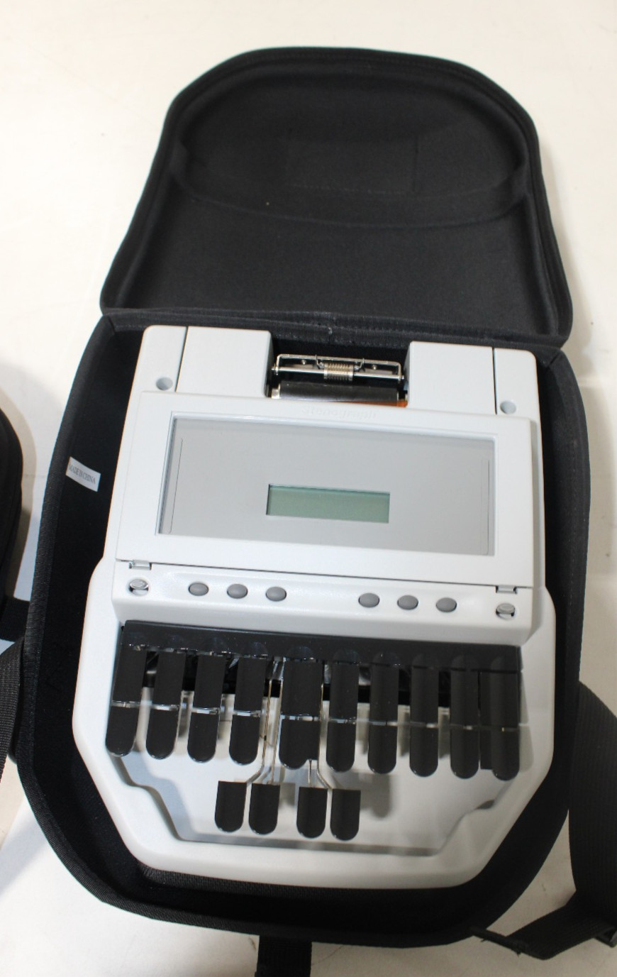 Stenograph Stentura Protege Writer – With Carrying Case