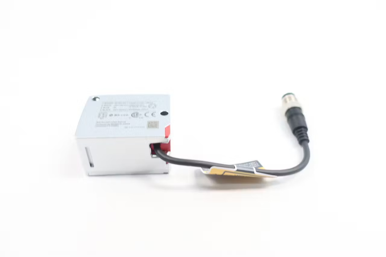 Keyence LR-TB5000C Laser Sensor 20-30v-dc