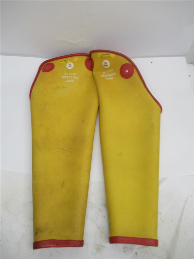 Salisbury Honeywell D1051 ,Size Regular Sleeve Dipped Class 2 Type 1 Red/Yellow
