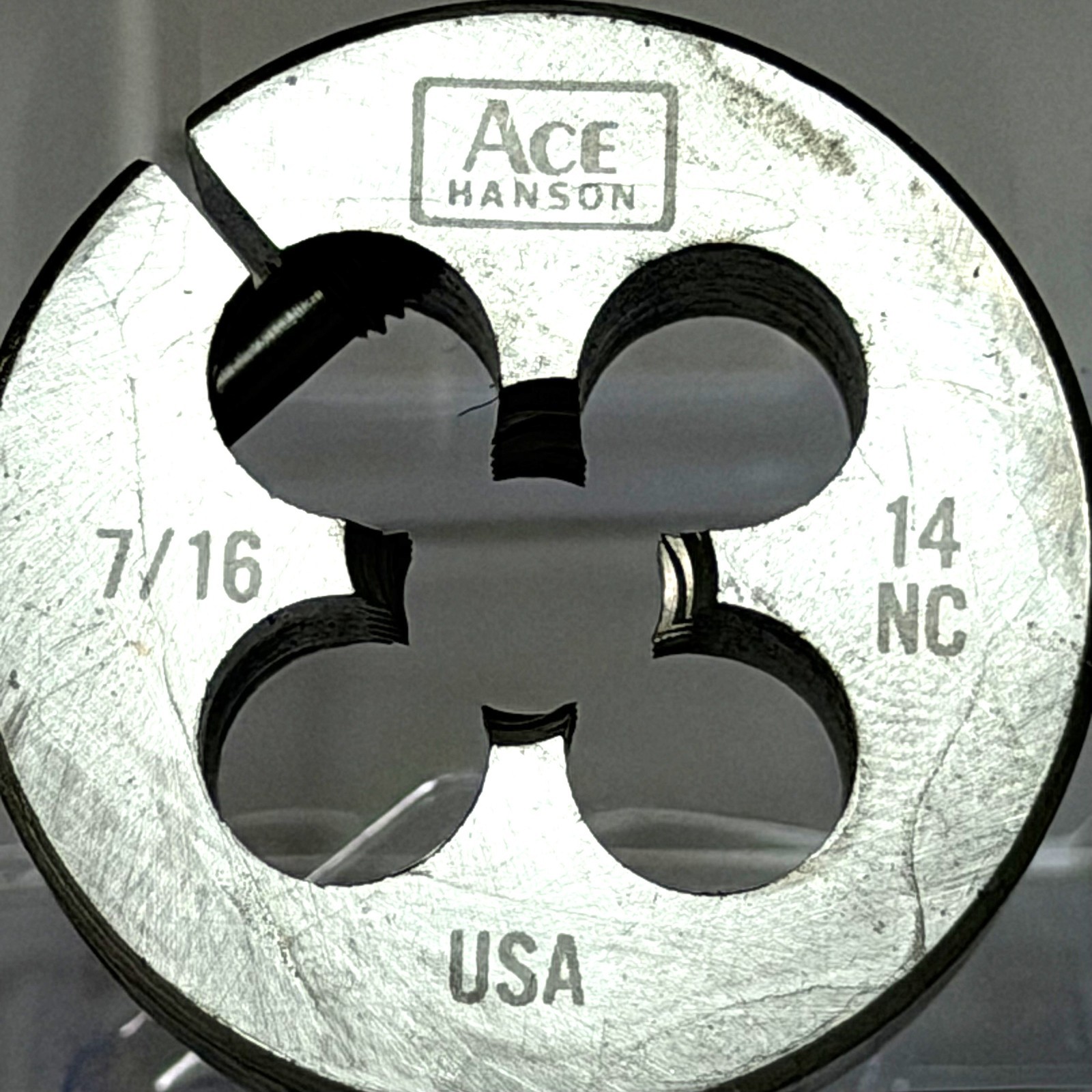 Ace Hansen 716″-14 NC Adjustable Die 1-1/2″ OD – NOS Military Surplus 4039