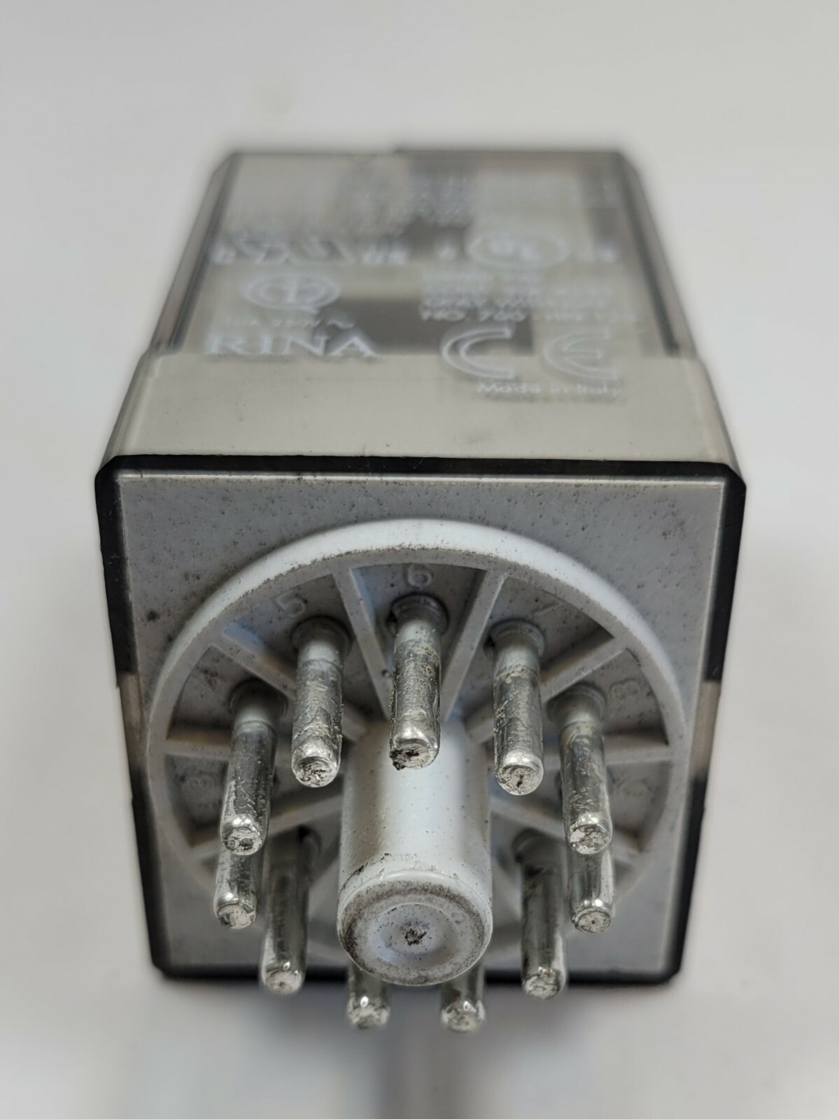 Allen Bradley 700-HA33A1 Cube Relay New Open Box