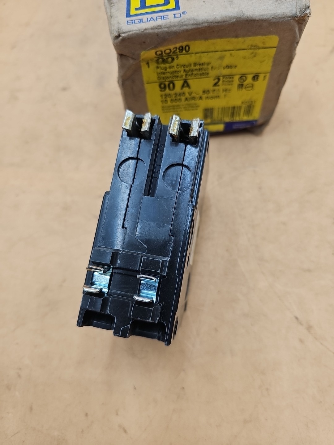 Square D QO290 2 Pole 90 Amp Type QO Plug-On Circuit Breaker