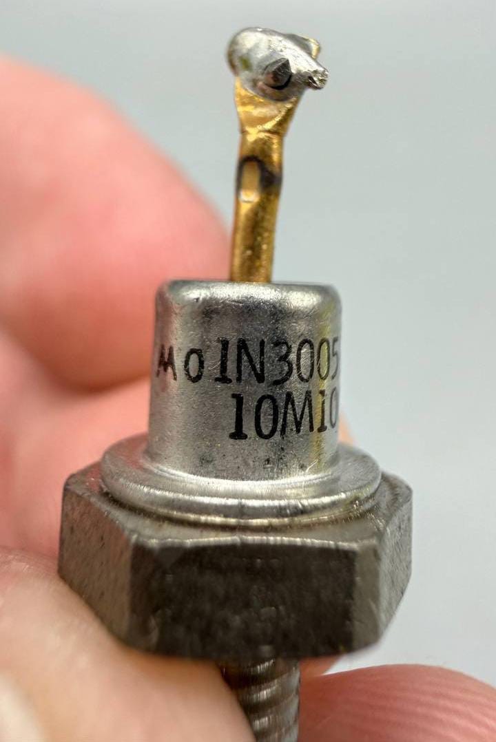 Lot of 9 Motorola 1N3005B 10W 100V Stud Mount Zener Diodes DO-4 Vintage