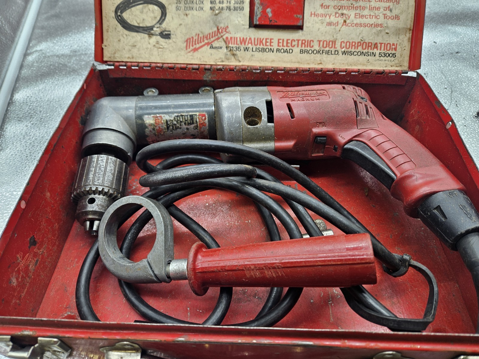 Milwaukee 1/2″ Magnum Pistol Drill 0234-1 w/ Right Angle & Case & Bits