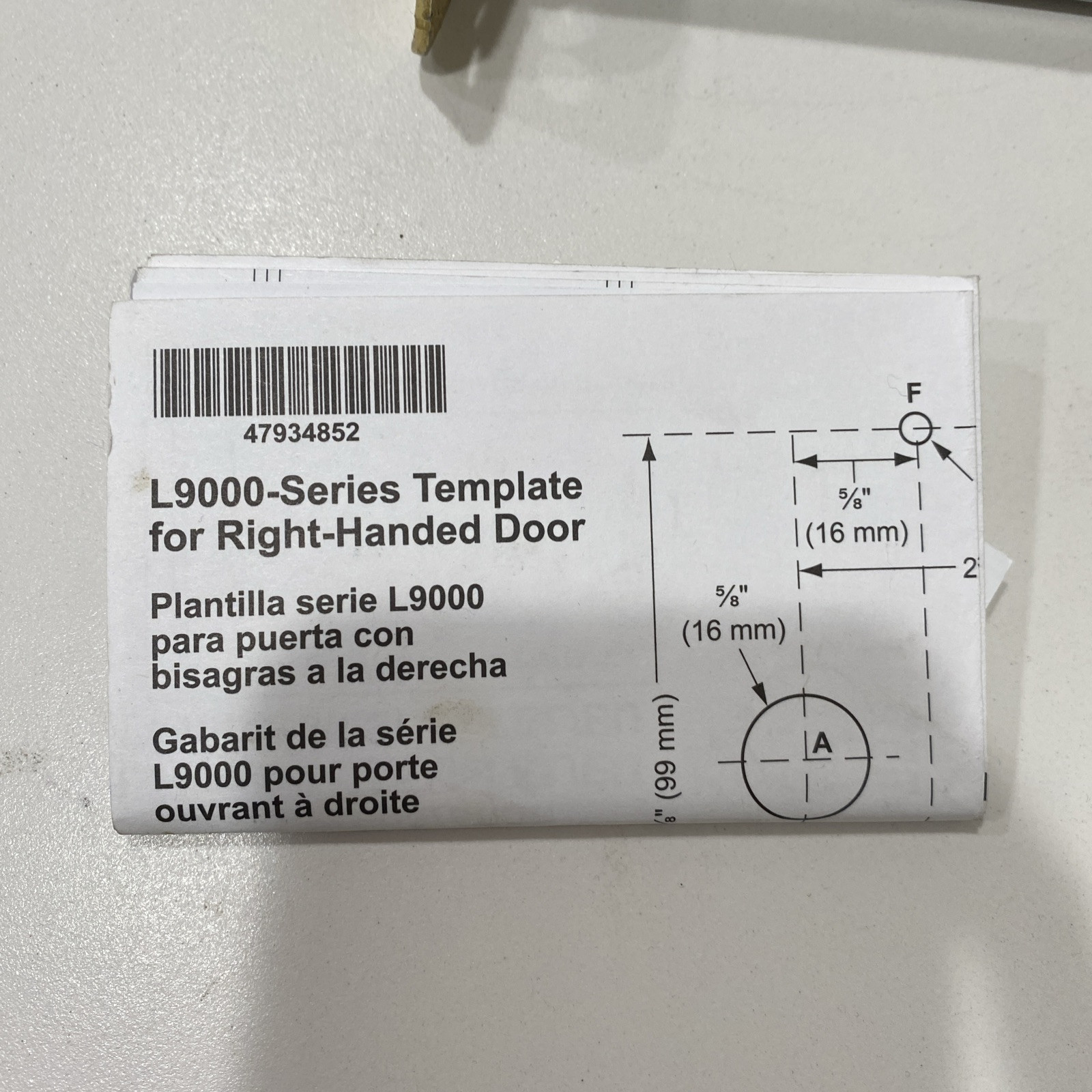 L9000-Series Template for Right-Handed Door
