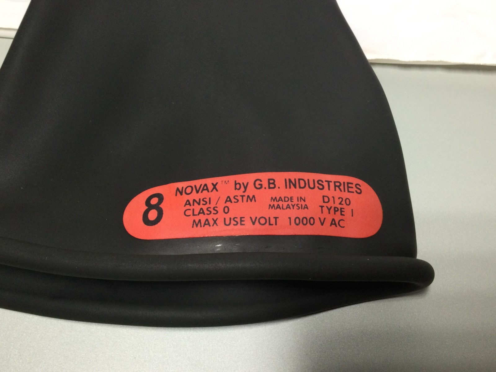 Novax D120 Size 8 Lineman Rubber Insulating Gloves Class 0 Type 1 1000V AC