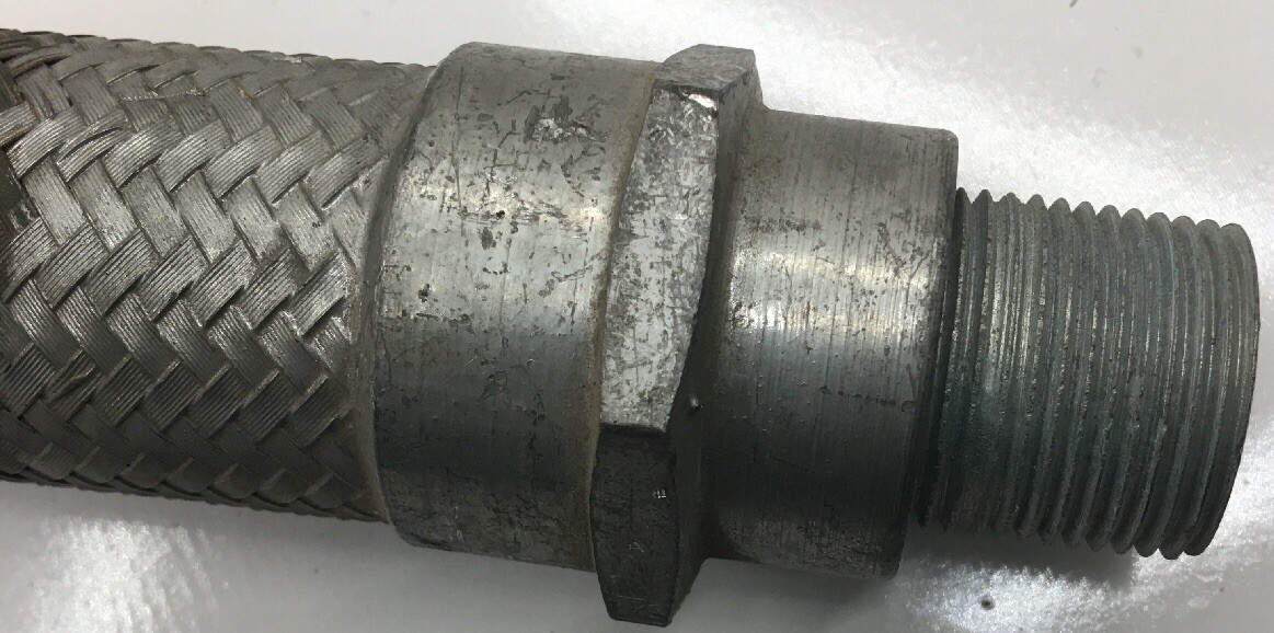 ECLK28 CROUSE HINDS 3/4” X 8” WITH UNION 3/4-INCH AND 8-INCHES FLEXIBLE LENGTH B