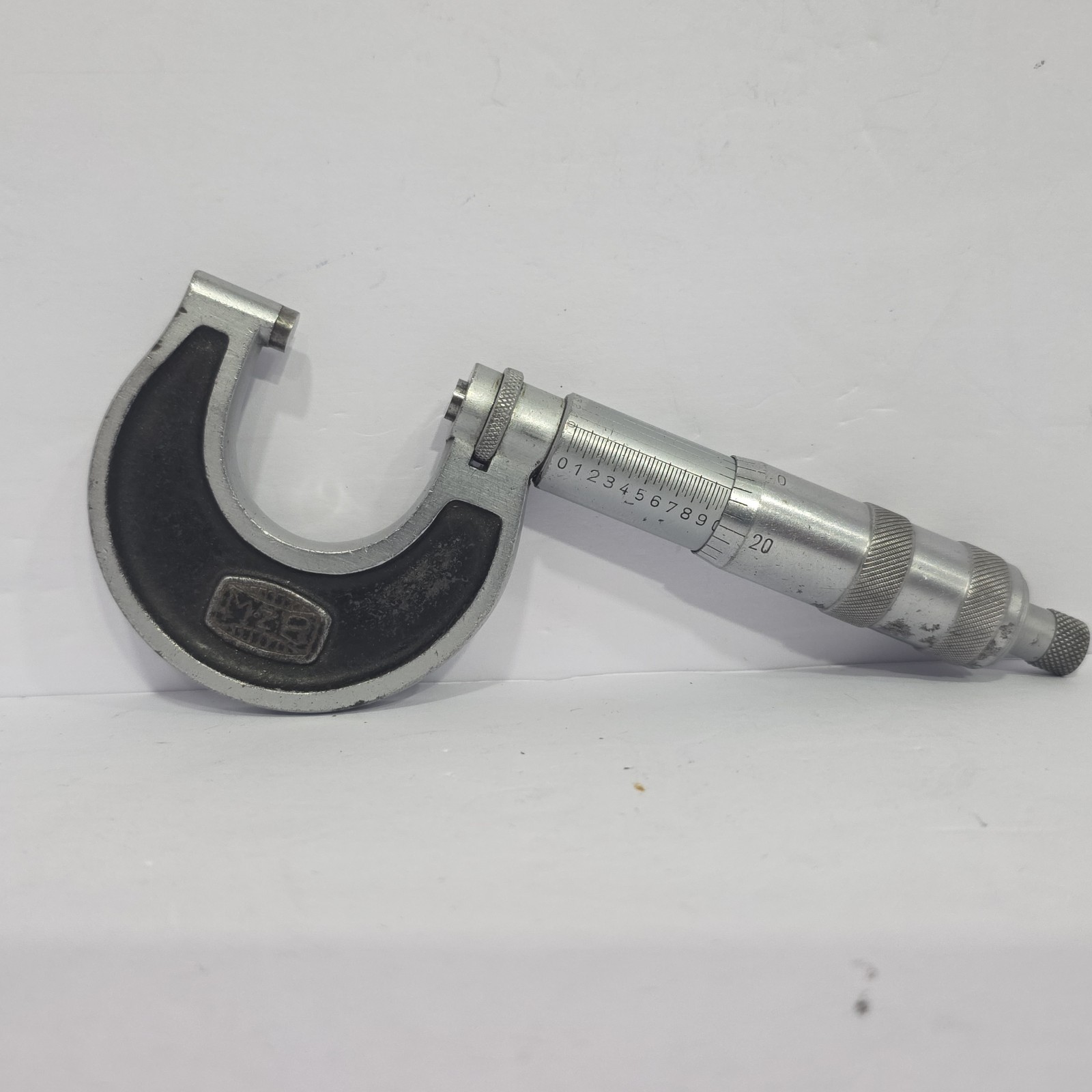 Vintage MZB Western Zone Germany 0-1″ Outside Micrometer Machinist Tooling