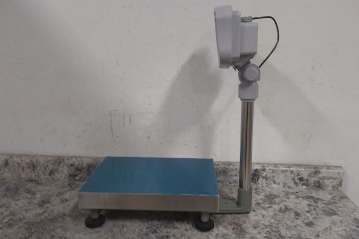 Adam Equipment GBC 70a 70 Lb Capacity 100 to 240V Industrial Bench Scale