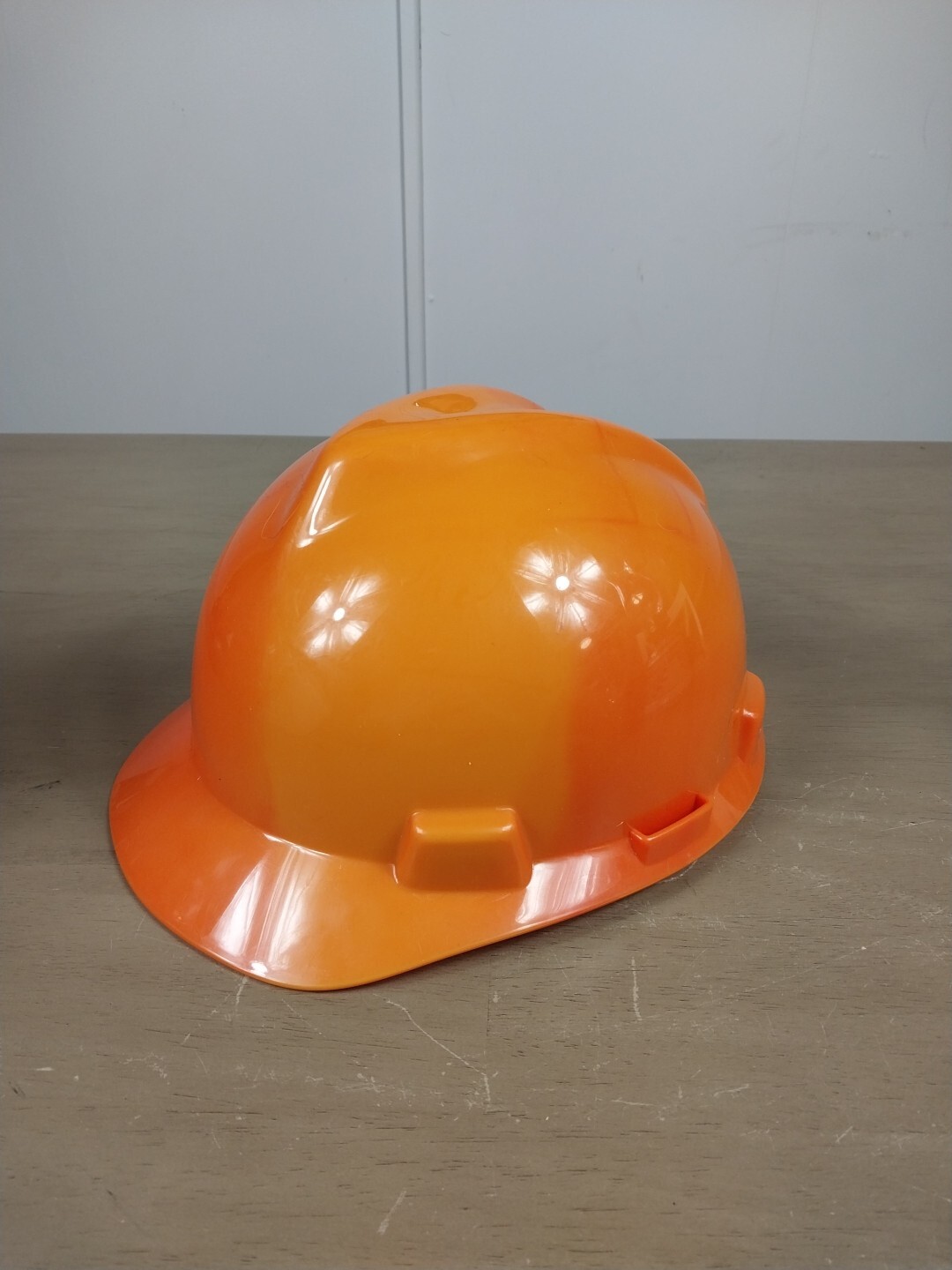 Msa Safety 495736 V-Gard Front Brim Hard Hat, Type 1, Class E, Ratchet MEDIUM