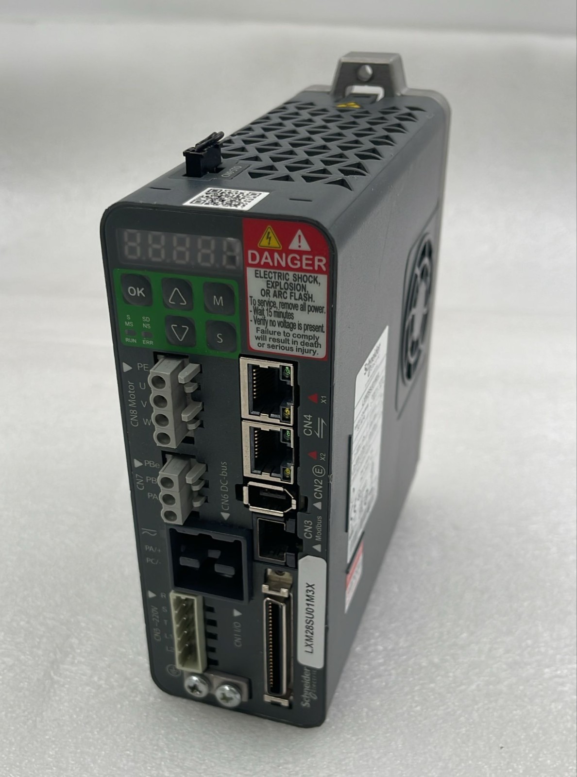Schneider Electric LXM28SU01M3X Servo Drive 3-Phase 220V 0.9A 100W