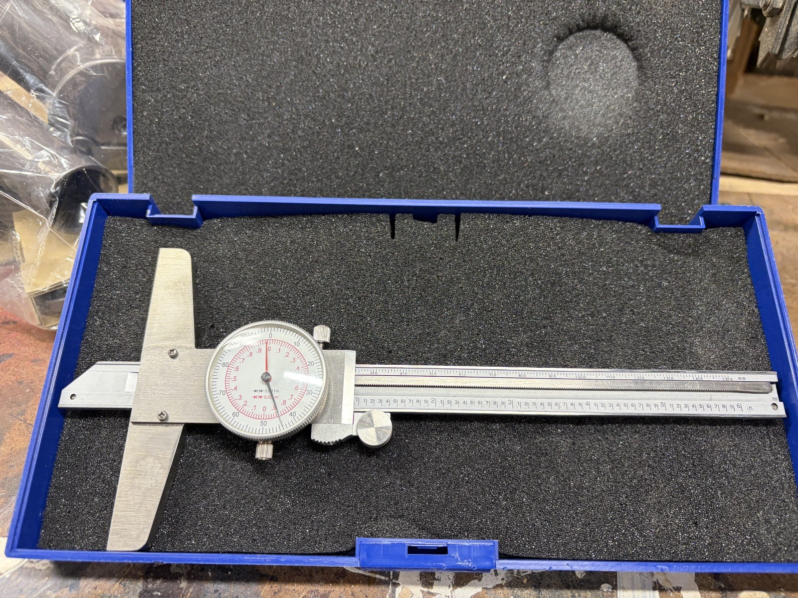 Inch – Metric Dial Depth Gage, 0-6″ /150mm Range, .001″ /.02mm Graduation