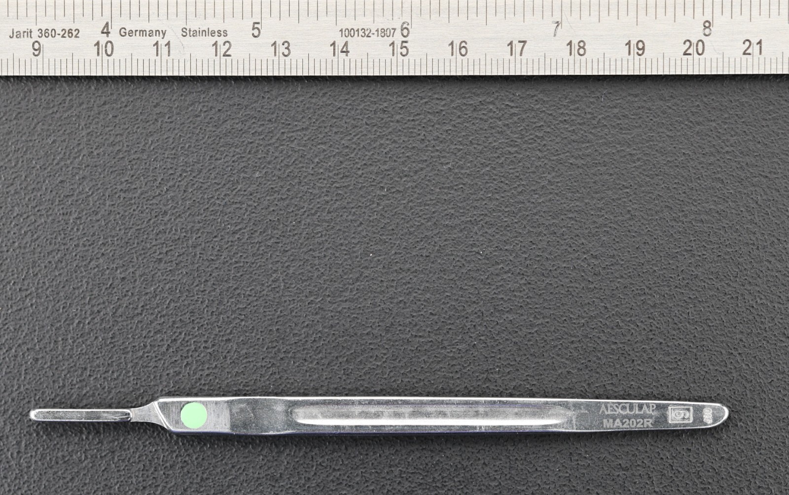 AESCULAP MA202R Bard-Parker Scalpel Handle, #9, 115 mm